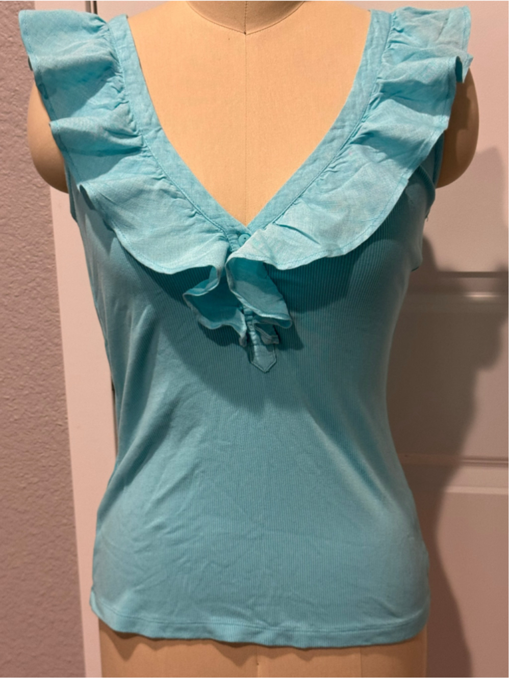 Women's Boston Proper Turquoise Ruffle V-Neck Ribbed Tee Size S